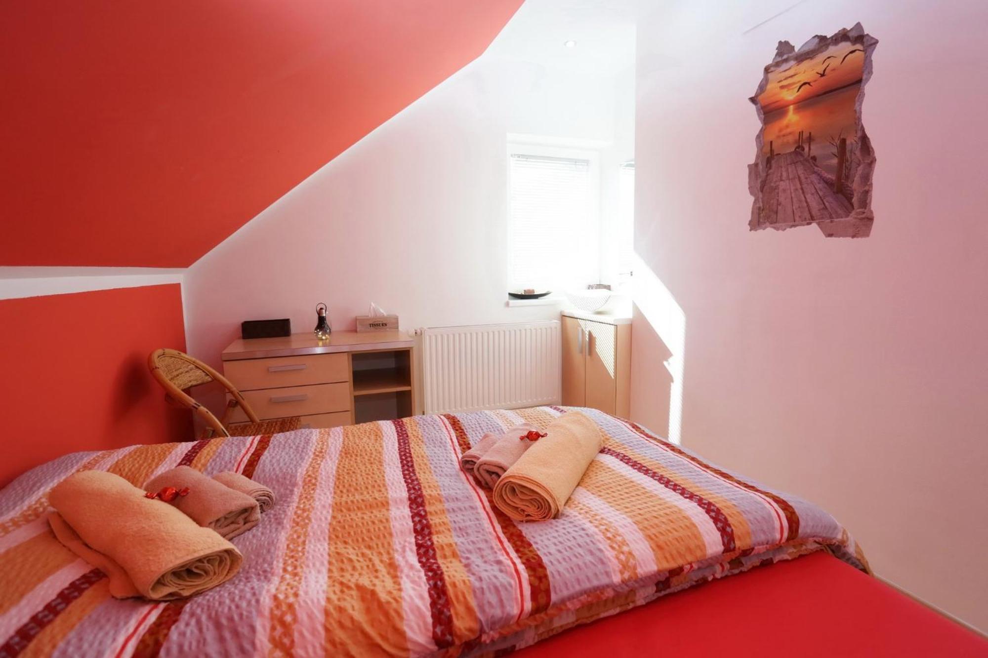 Lux Living Apartments Budic Near Terme Catez Brežice Pokoj fotografie