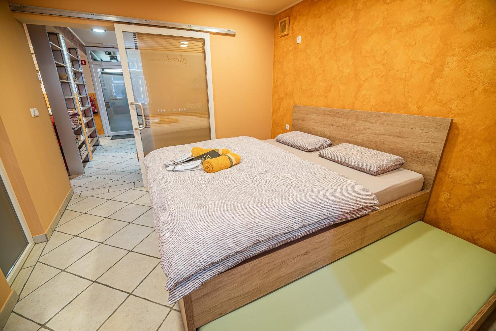 Lux Living Apartments Budic Near Terme Catez Brežice Pokoj fotografie